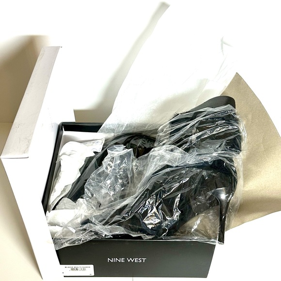 Nine West Fhani Black Suede Heels - New in box - Picture 4 of 4